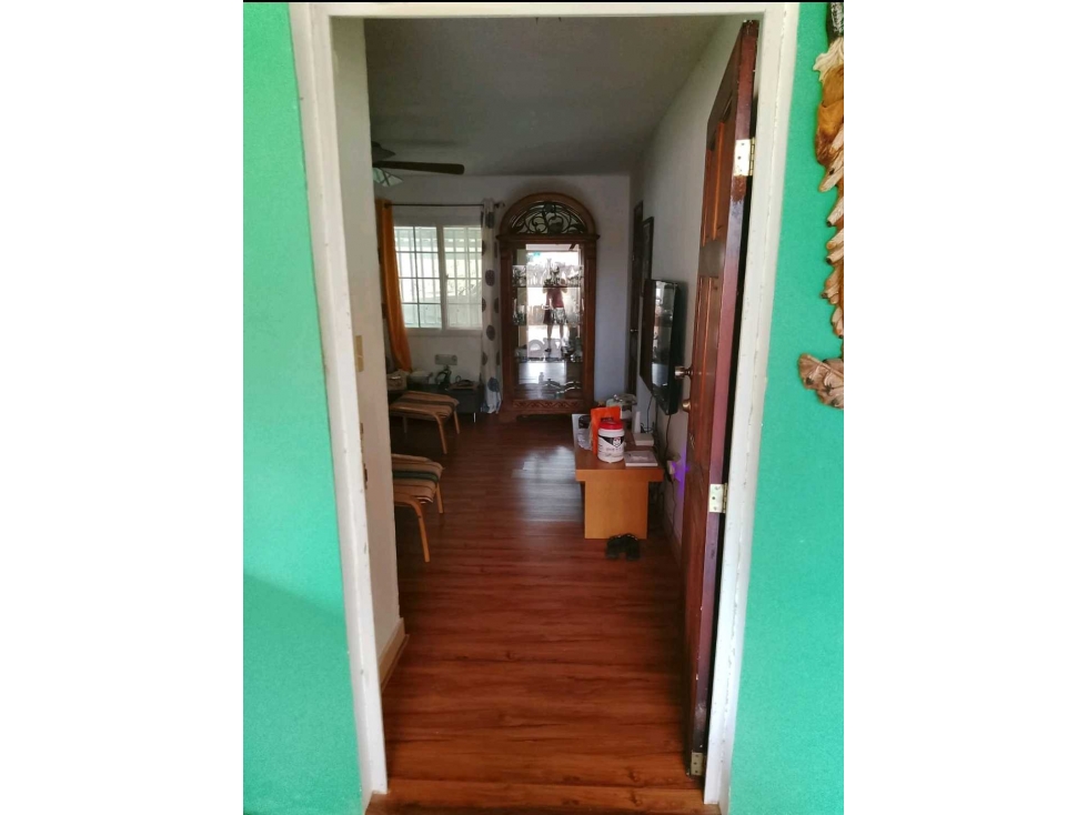VENDO CASA EN RIO HATO AVENIDA SANTA CLARA - 5