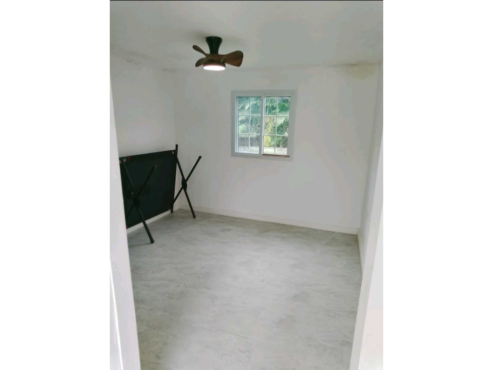 VENDO CASA EN RIO HATO AVENIDA SANTA CLARA - 6