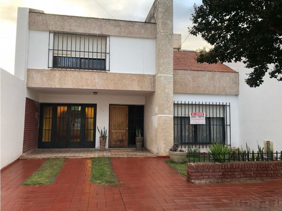 VENDO CASA EN RIO SEGUNDO - 1