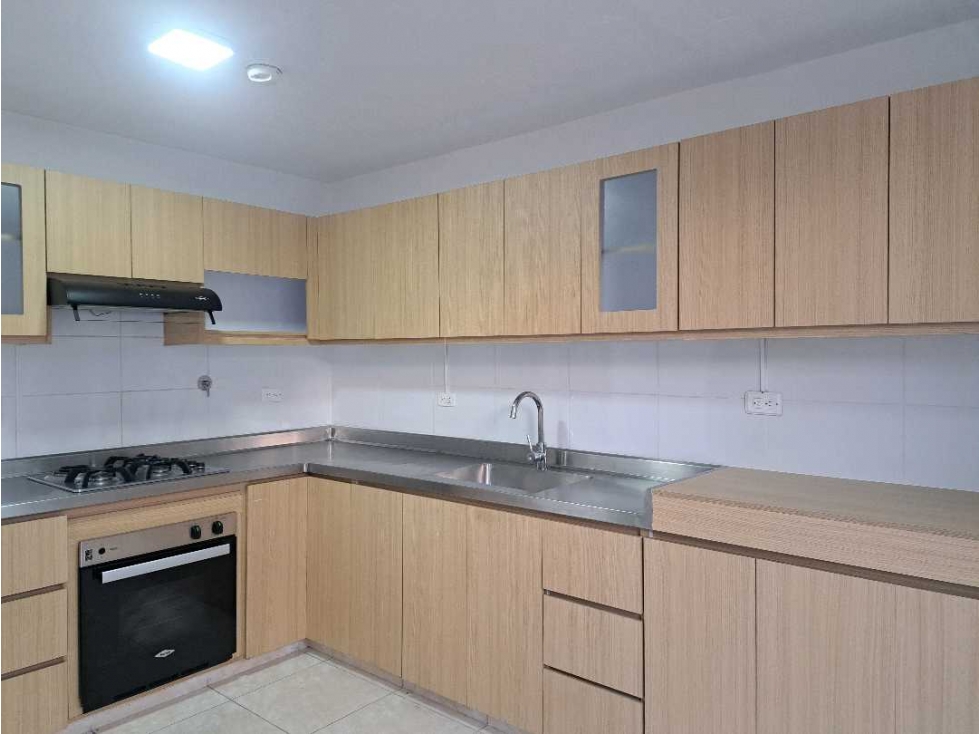 VENDO CASA EN RIONEGRO ANTIOQUIA