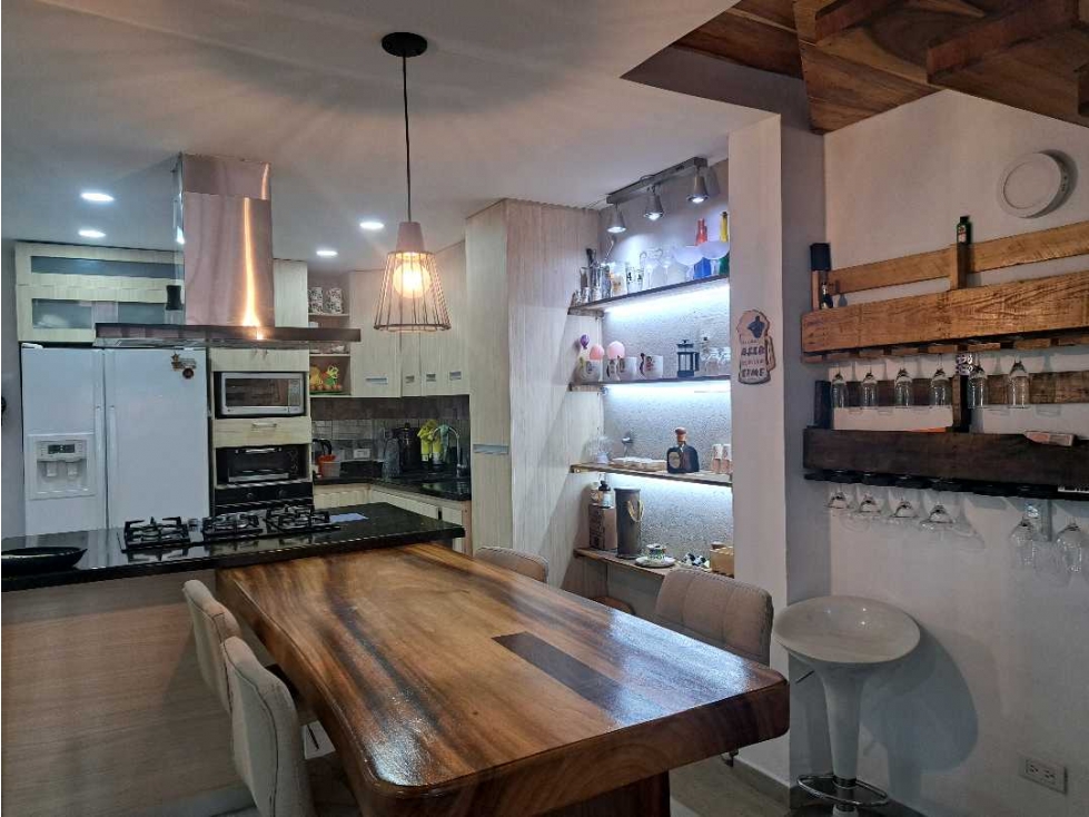 VENDO CASA EN RIONEGRO ANTIOQUIA