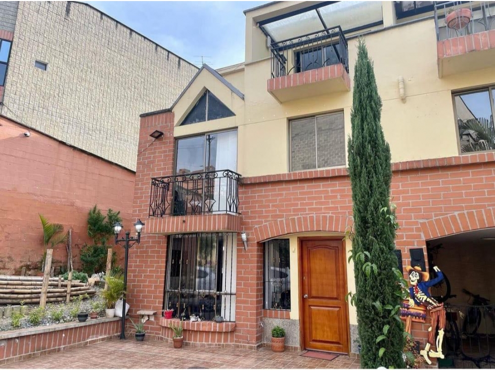 Vendo casa en sabaneta - alcázares — foto 3