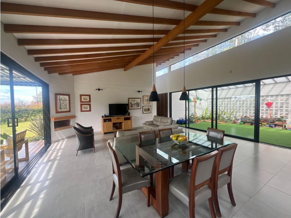 VENDO CASA EN SAJONIA RIONEGRO MUY CERCA DEL AEROPUERTO EN PARCELACIÓN — foto 6
