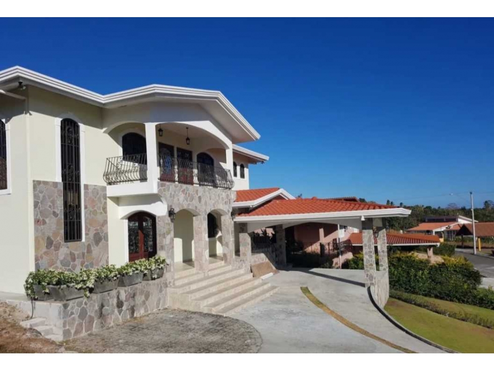 VENDO CASA EN SAN CARLOS - 2