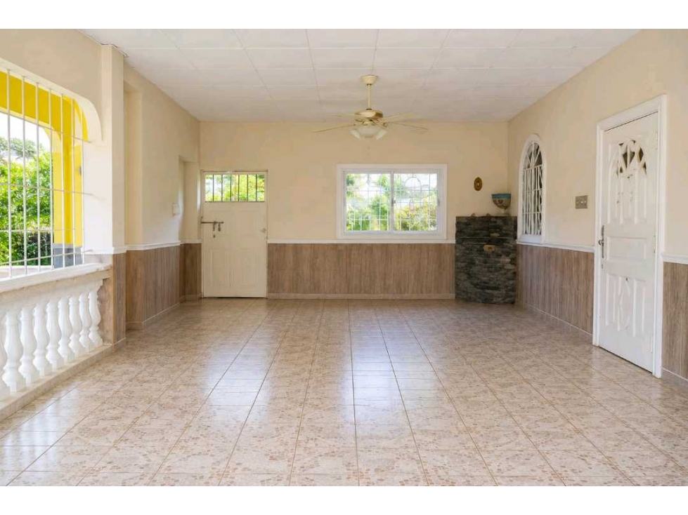 VENDO CASA EN SAN JUAN, CHIRIQUI VIA INTERAMERICANA, TITULADA - 4