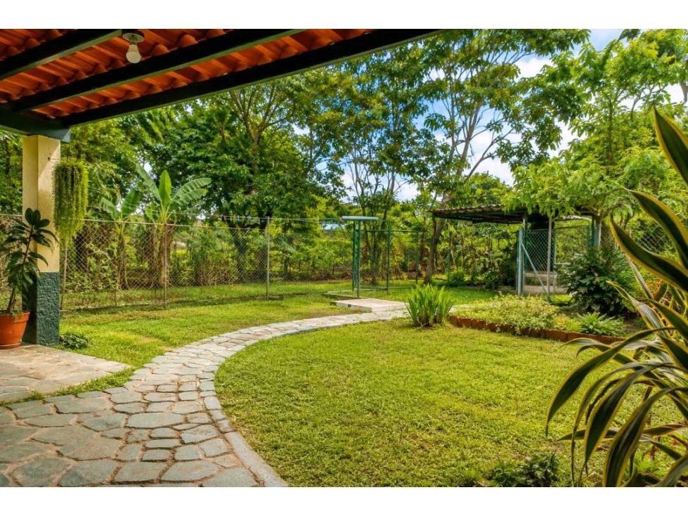 VENDO CASA EN SAN JUAN, CHIRIQUI VIA INTERAMERICANA, TITULADA - 6
