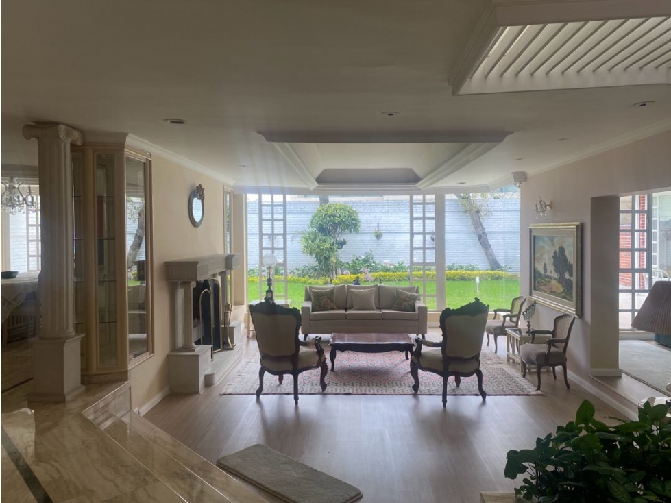 VENDO He CASA EN SANTA ANA ORIENTAL 390Mts Const+Lote810Mtrs-YG — foto 2