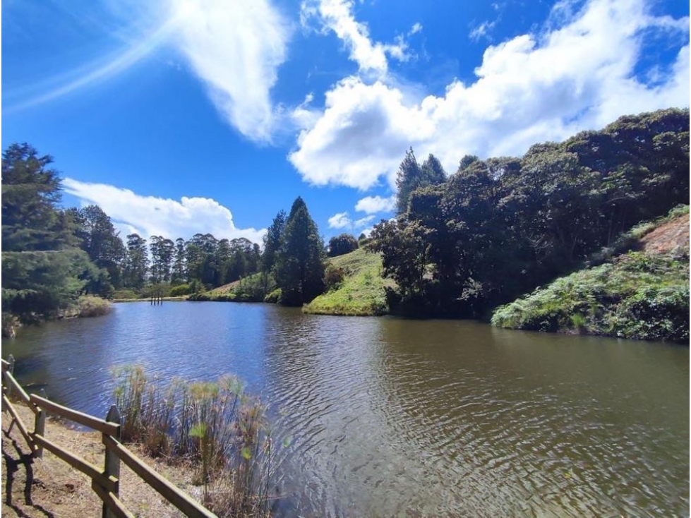 VENDO CASA EN SIERRAS DE LA MACARENA SECTOR LA CIMARRONA MARINILLA — foto 4