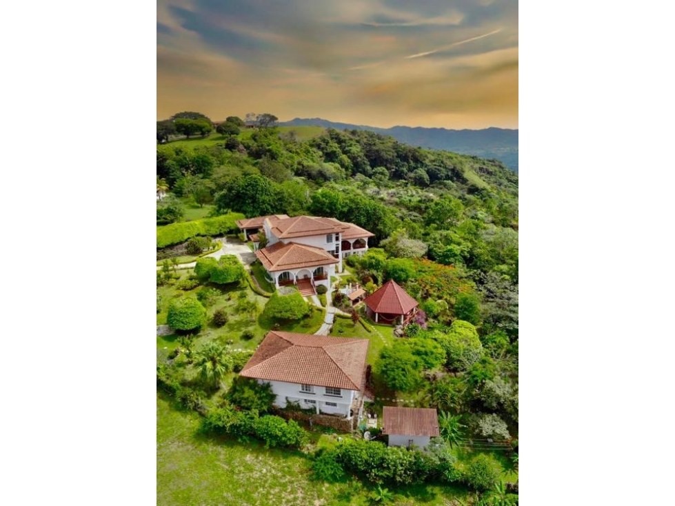 Vendo casa en Sora para hacer un hostal