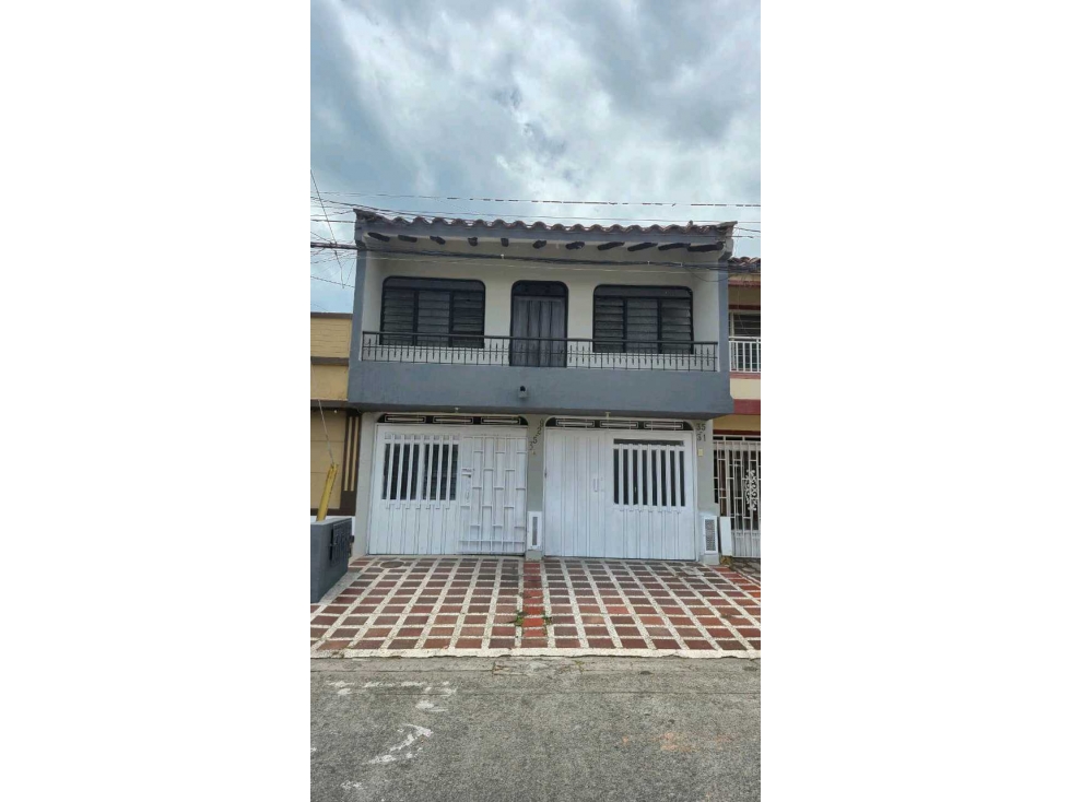 Vendo casa en tulua sajonia solo segundo piso PH