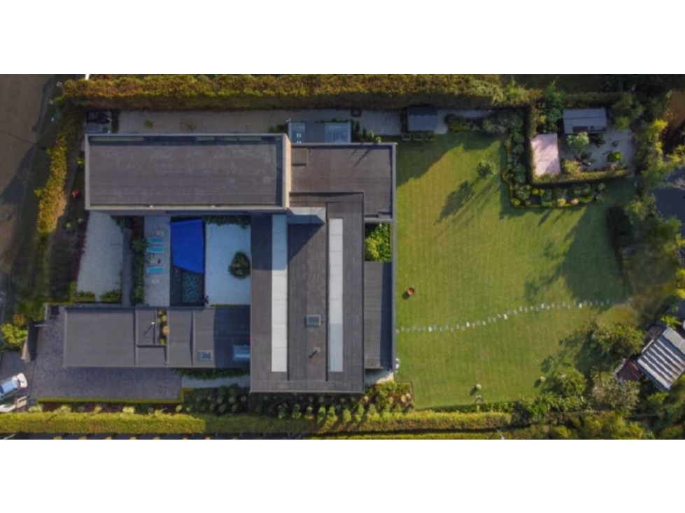 VENDO CASA EN UNA DE LAS MEJORES PARCELACIONES DE LLANOGRANDE — foto 5