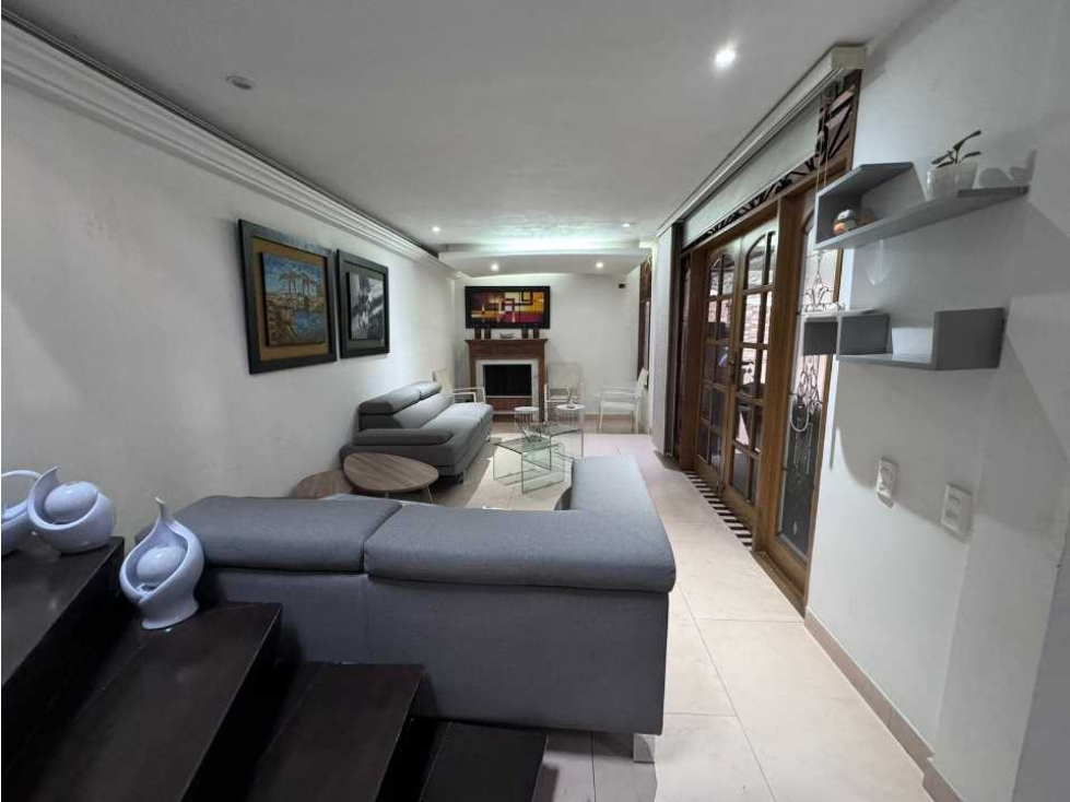 Vendo Casa en Urbanización Cerrada. en Los Bernal — foto 6