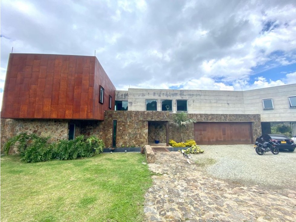 VENDO CASA EN UNIDAD CERRADA EN LAS PALMAS - EL POBLADO — foto 4