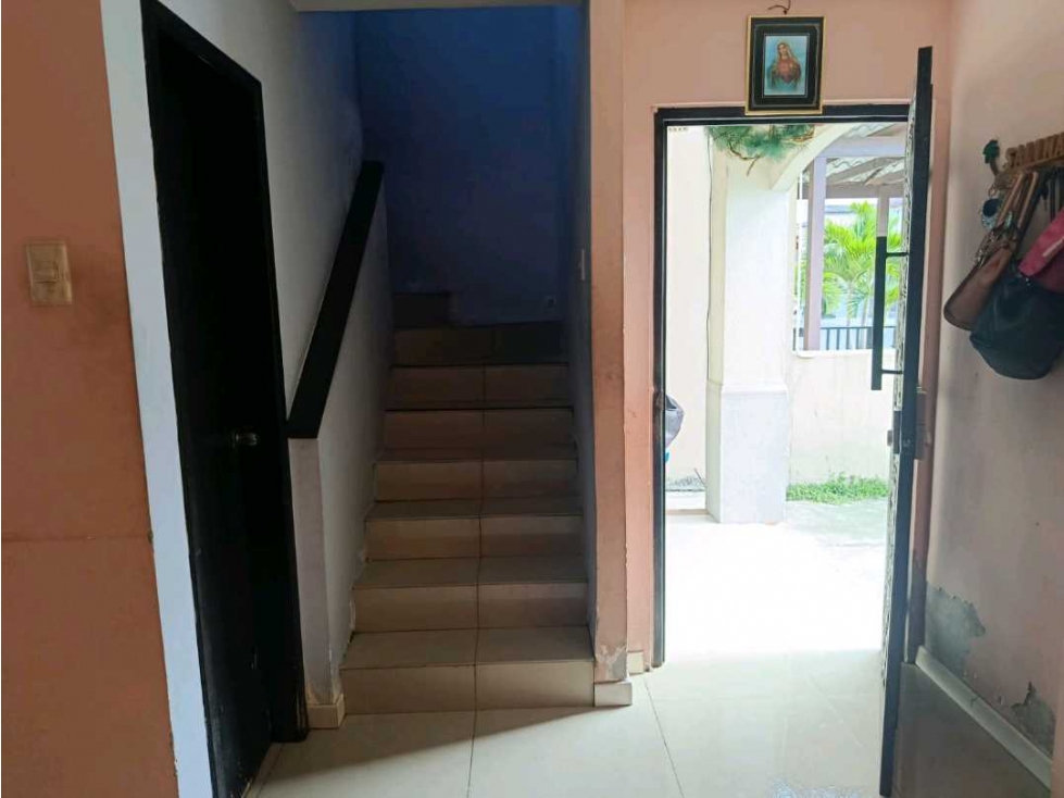 Vendo Casa en Urb de la Rioja Etapa Asturias - 3