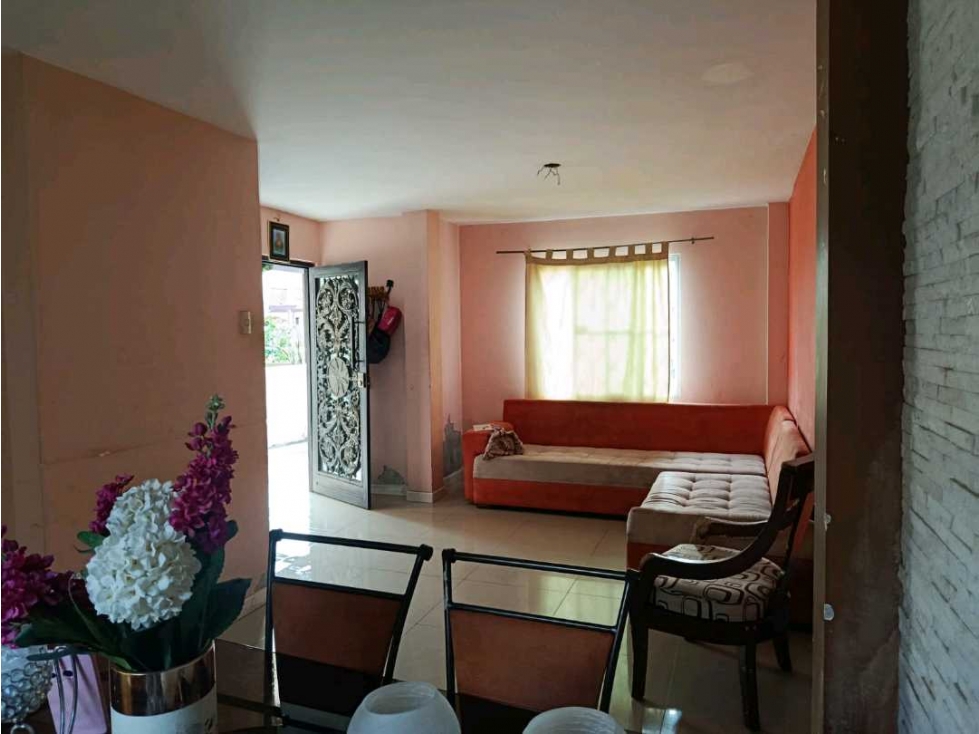 Vendo Casa en Urb de la Rioja Etapa Asturias - 5