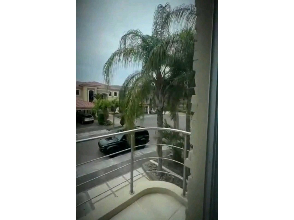 VENDO CASA EN URB PORTOFINO — foto 3