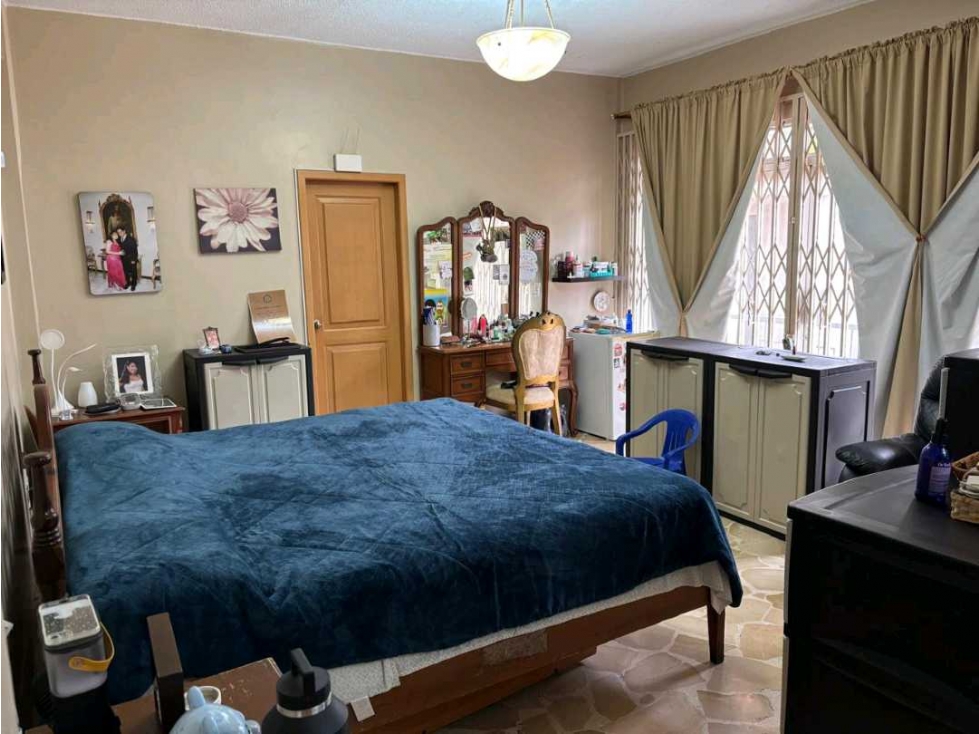 VENDO CASA EN URDESA CENTRAL — foto 3