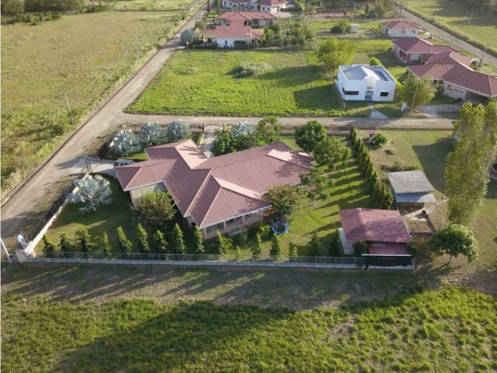 Vendo casa en Villa de Los Santos. - 1