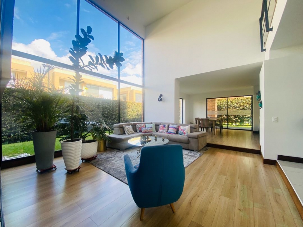 VENDO CASA EN CAJICA CON CLUB HOUSE — foto 4