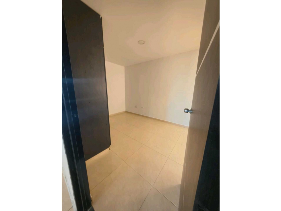 VENDO CASA ESQUINERA 3 pisos independientes en FEPICOL, ALFONSO LÓPEZ — foto 3