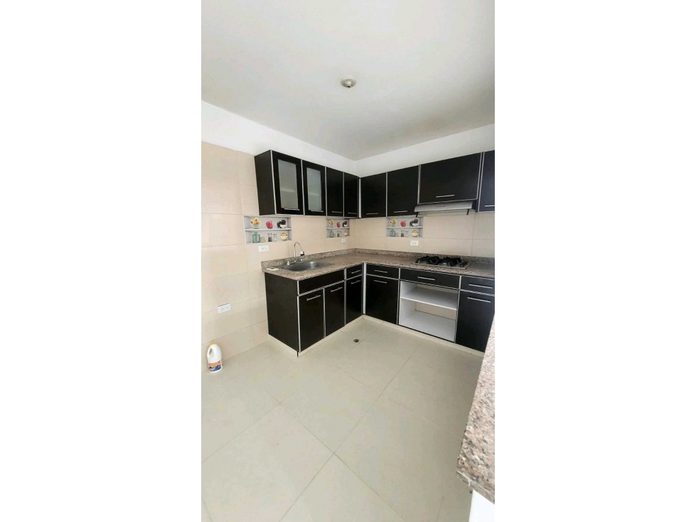 VENDO CASA ESQUINERA 3 pisos independientes en FEPICOL, ALFONSO LÓPEZ — foto 2