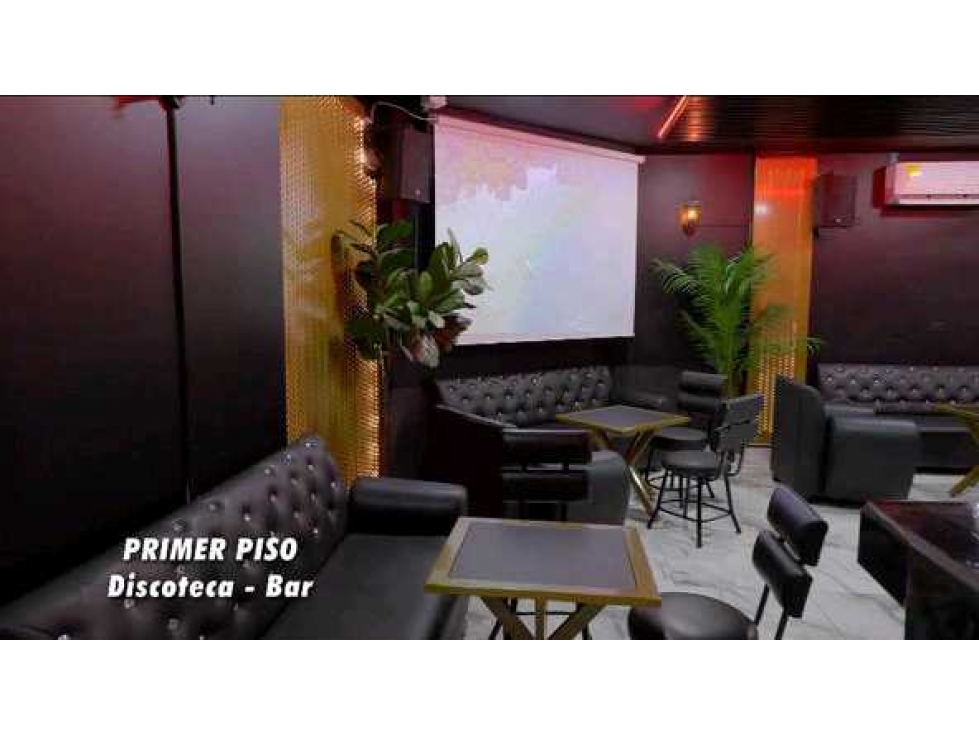 VENDO CASA ESQUINERA COMERCIAL AMOBLADA Y CON NEGOCIOS