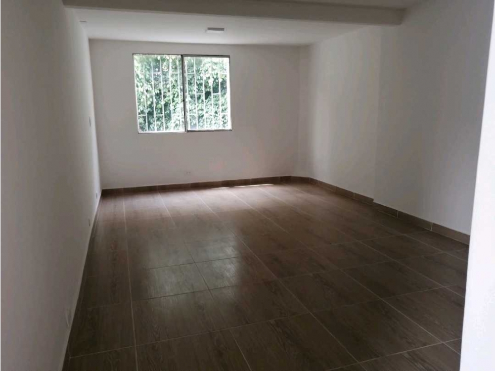 VENDO CASA ESQUINERA CON ALTA RENTABILIDAD CALASÁNZ PARTE BAJA — foto 3
