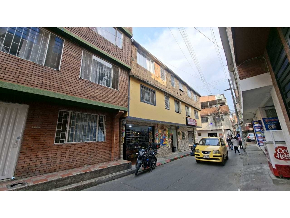VENDO CASA ESQUINERA CON LOCAL COMERCIAL EN BRR ALMENAR KENNEDY BOGOTA — foto 5