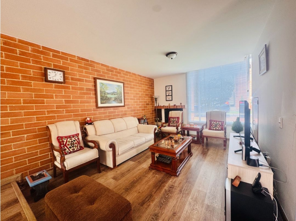 Vendo casa esquinera de dos niveles esquinera - 4