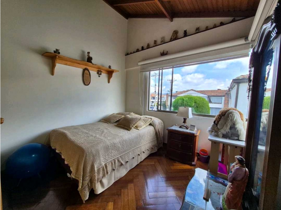 VENDO CASA ESQUINERA DE DOS NIVELES EN CONJUNTO EN CHIA. — foto 4