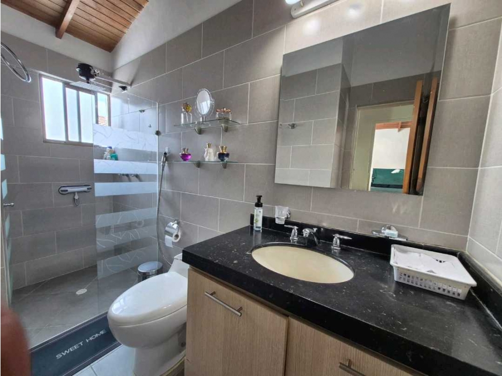 VENDO CASA ESQUINERA DE DOS NIVELES EN CONJUNTO EN CHIA. — foto 6