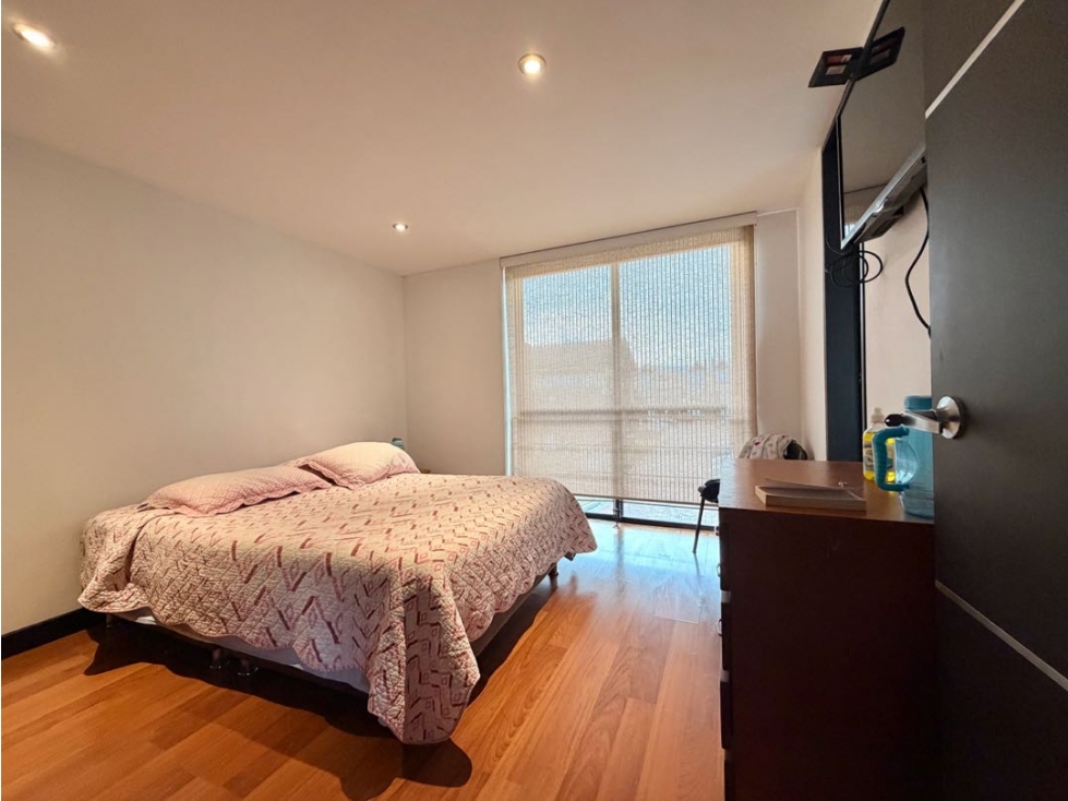 Vendo casa esquinera en chia muy central en conjunto cerrado. — foto 3