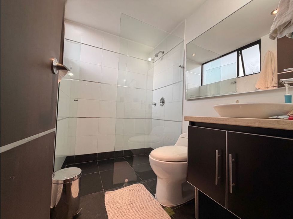 Vendo casa esquinera en chia muy central en conjunto cerrado. — foto 4