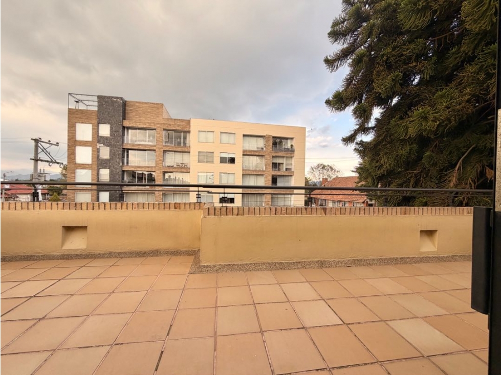 Vendo casa esquinera en chia muy central en conjunto cerrado. — foto 6
