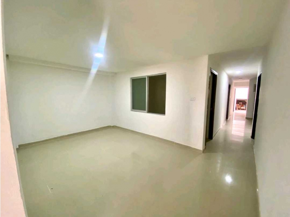 Vendo casa esquinera en cali barrio el lido area lote 384 renta 10 M — foto 6