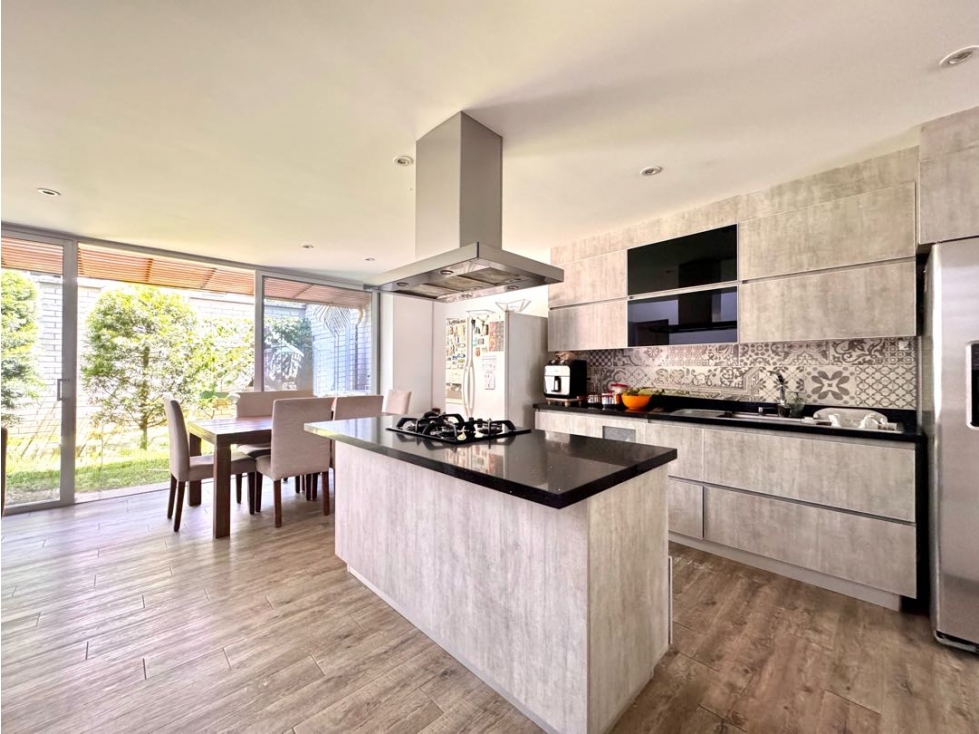 Vendo Casa esquinera en Rionegro sector Barro blanco — foto 5