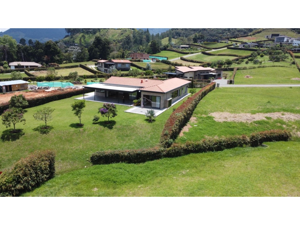 VENDO CASA FINCA EN CONDOMINIO - LA CEJA ANTIOQUIA. — foto 2