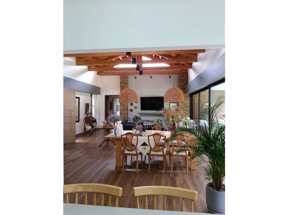 Vendo casa- finca en El Tablazo . Unidad cerrada. Rionegro
