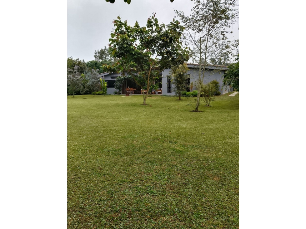 Vendo casa- finca en El Tablazo . Unidad cerrada. Rionegro — foto 2