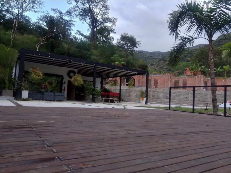 Vendo casa finca en Sopetran Antioquía en oferta