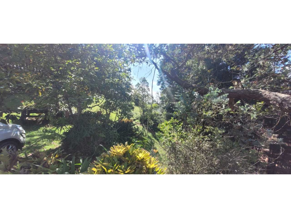 Vendo casa finca en vía aeropuerto Guarne — foto 3