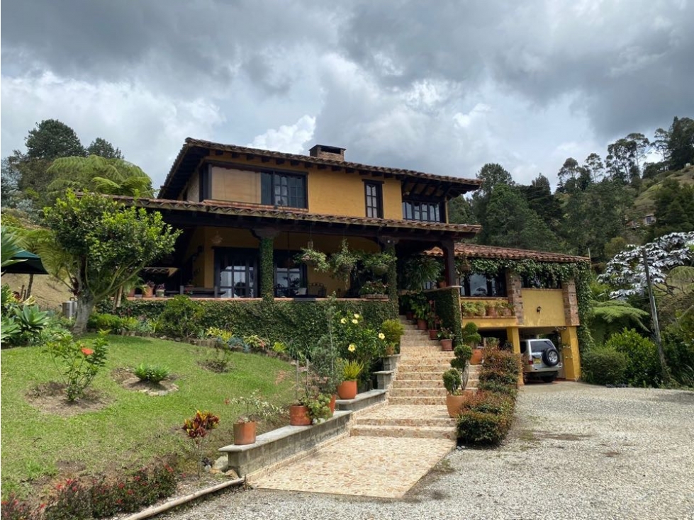 VENDO O ARRIENDO CASA FINCA INDEPENDIENTE SECTOR RANCHERÍAS SAJONIA