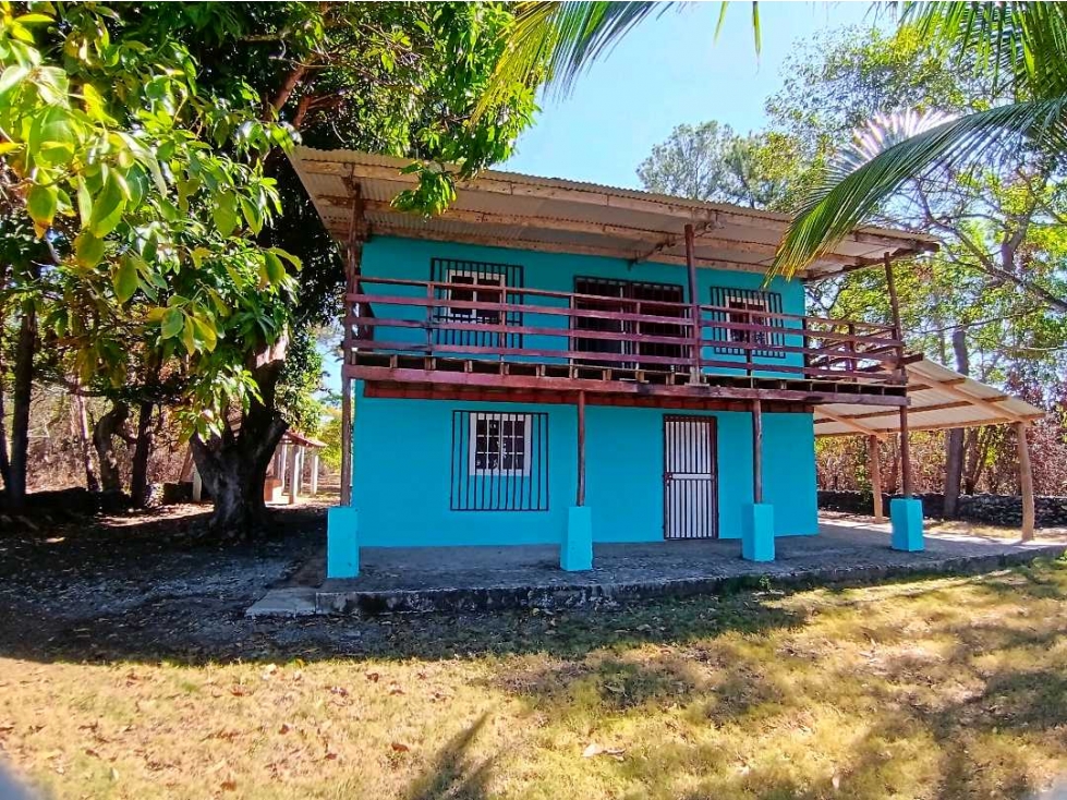 VENDO CASA FRENTE AL MAR 960MTS - 1