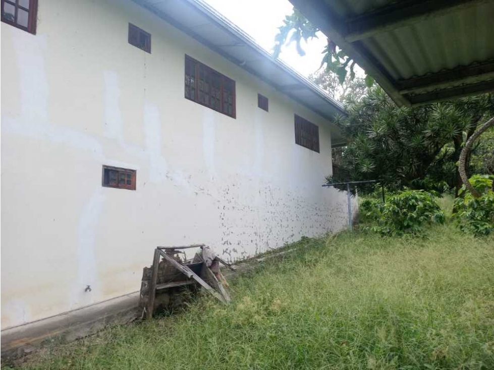 VENDO CASA FUNCIONAL CON LOTE DE 5182M2 - 3