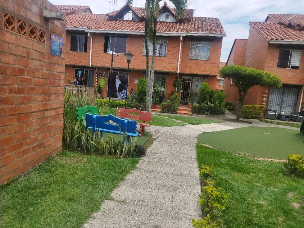 VENDO CASA BARRIO LA HACIENDA CQ9539410 — foto 4