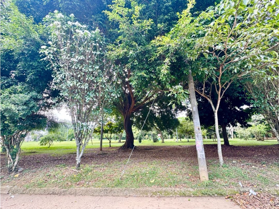 VENDO CASA INDEPENDIENTE BIFAMILIAR EN JAMUNDI LA PRADERA — foto 2