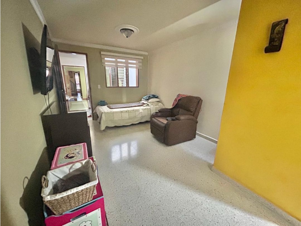 Vendo casa independiente de 2.5 niveles en Rionegro, cerca al parque — foto 6
