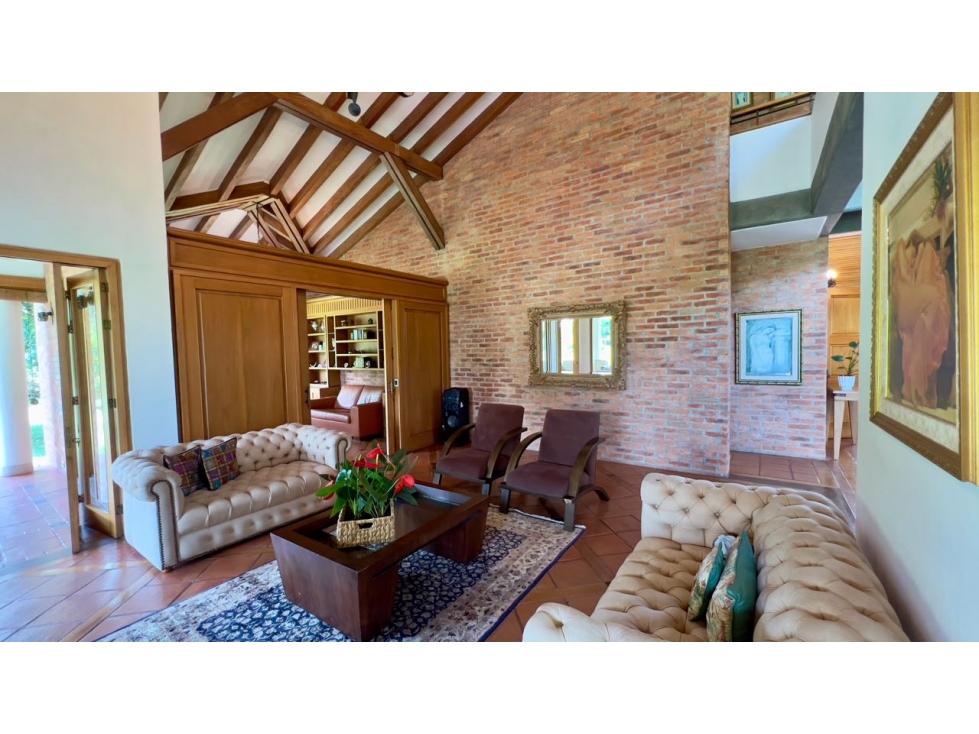 VENDO CASA INDEPENDIENTE EN LLANOGRANDE AL FRENTE DEL CLUB CAMPESTRE — foto 2