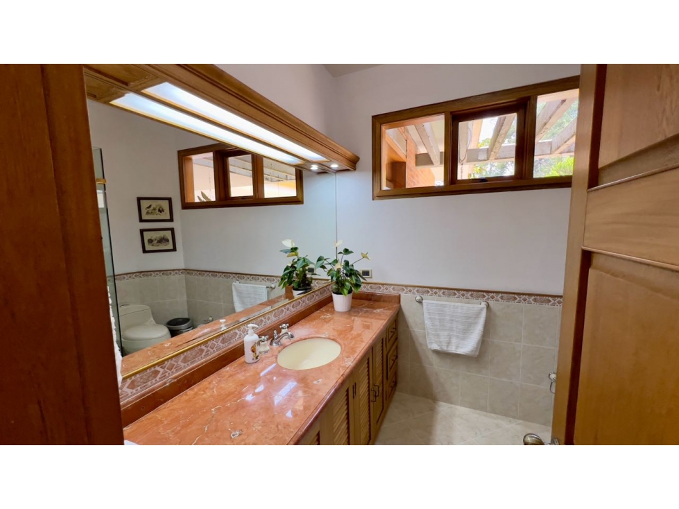 VENDO CASA INDEPENDIENTE EN LLANOGRANDE AL FRENTE DEL CLUB CAMPESTRE — foto 6