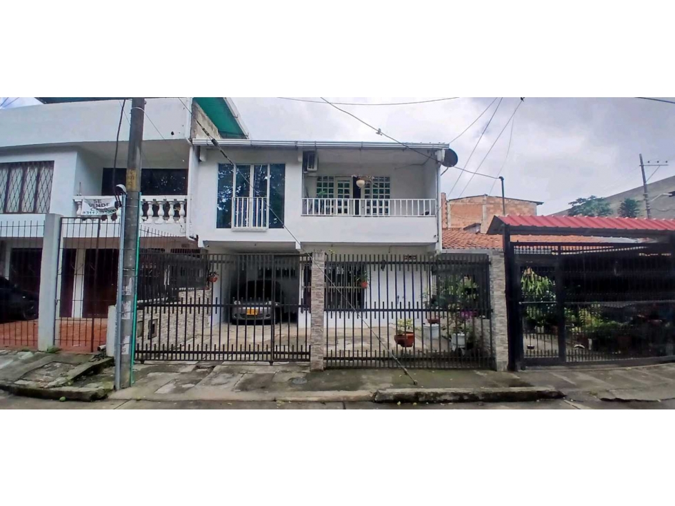Vendo casa jamundi barrio alferez real 2 pisos independientes — foto 2